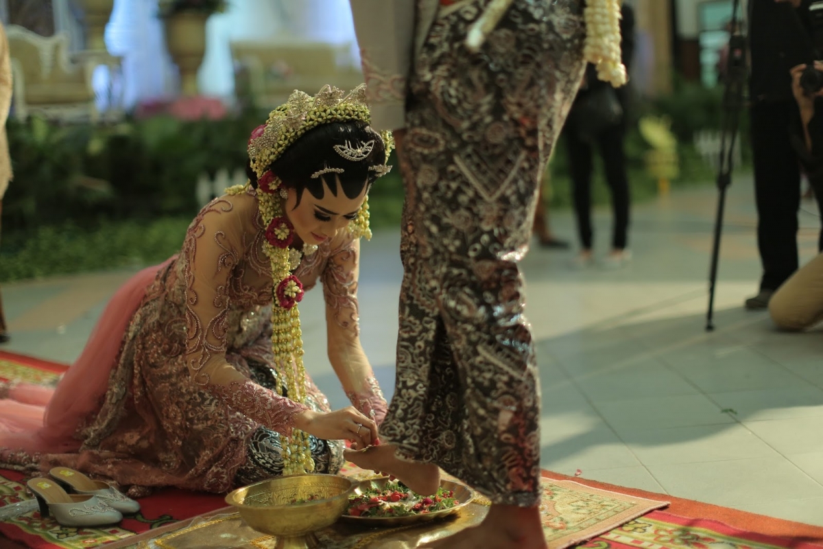 Pernikahan Adat Jawa, Ini Prosesinya yang Wajib Anda Tahu